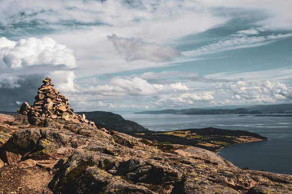 Affordable Ways to Explore Canterbury Cathedral: Top Budget-Friendly Tips